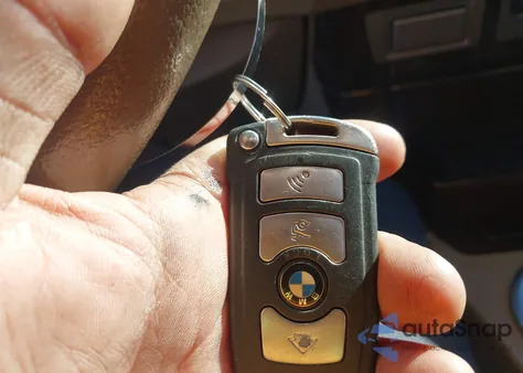 2008 BMW 750Li z USA, uszkodzony, nr VIN WBAHN83588DT80393